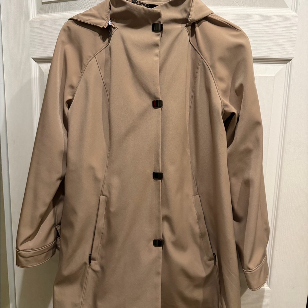 Jones New York Tan Rain Coat with Hood